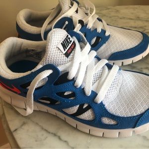 Nike Women's Running  Sneakers Sz 7.5 Brand New